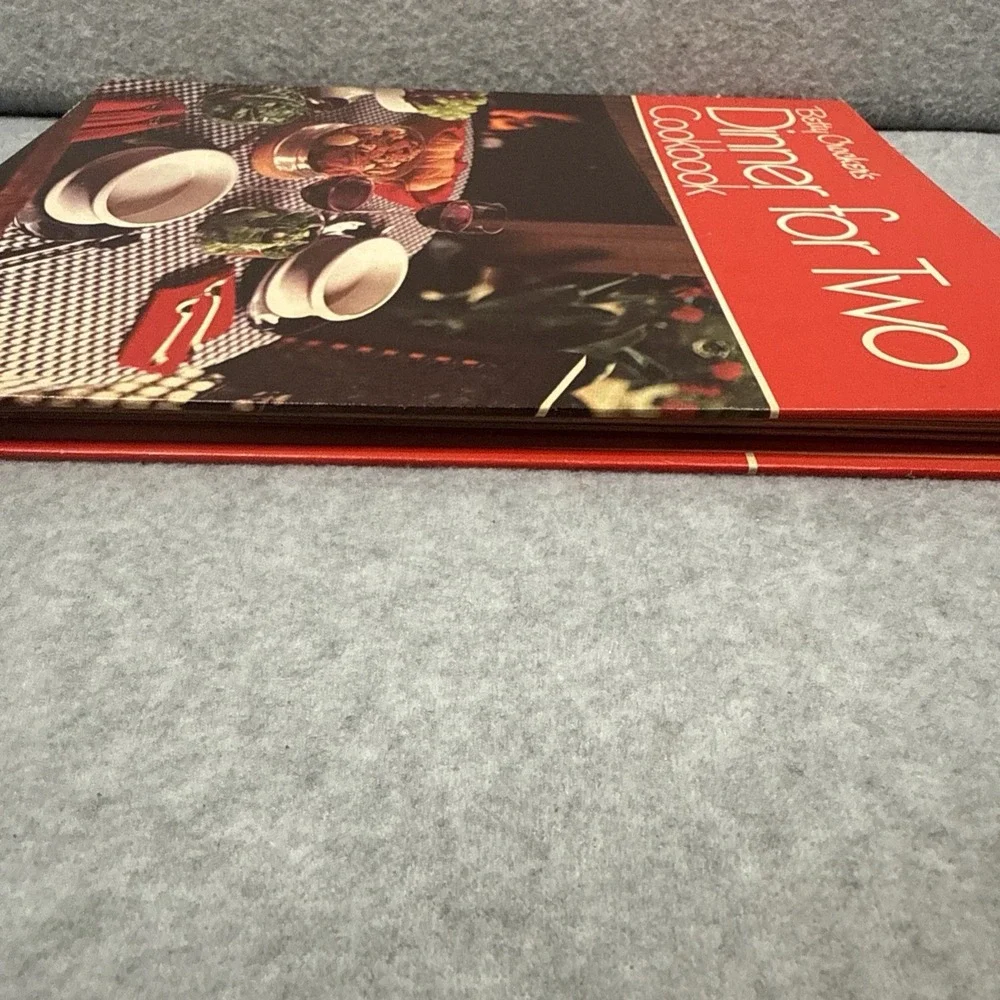 VTG 1973 Betty Crocker Dinner For Two Cookbook‎ Spiral Bound Golden Press 70's